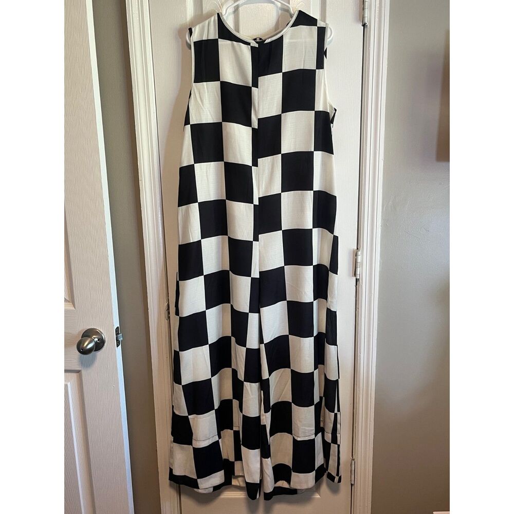Shein checkered jumpsuit L
